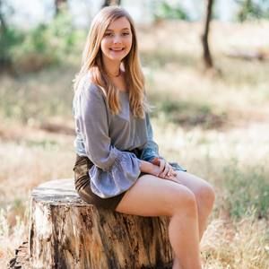 Meet your Posher, Leah